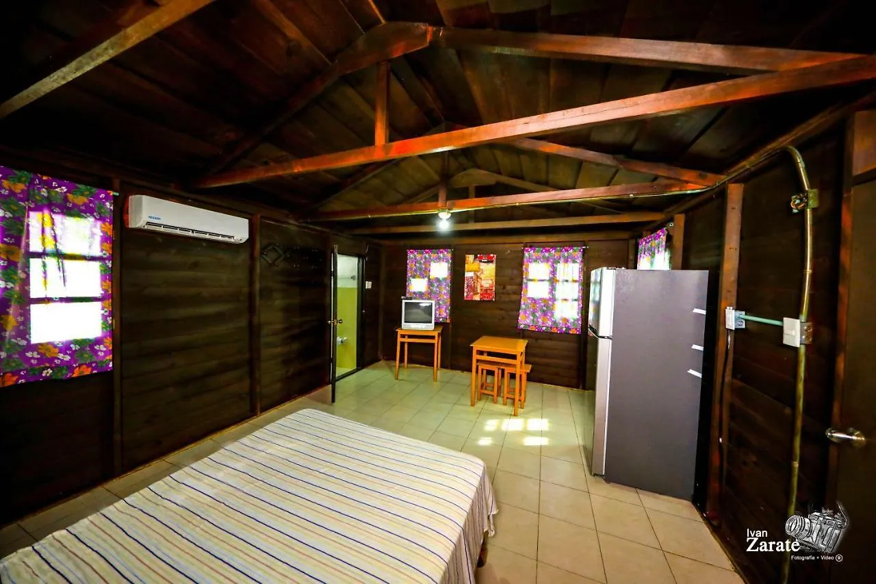 Otel Eco-Cabanas Cancun